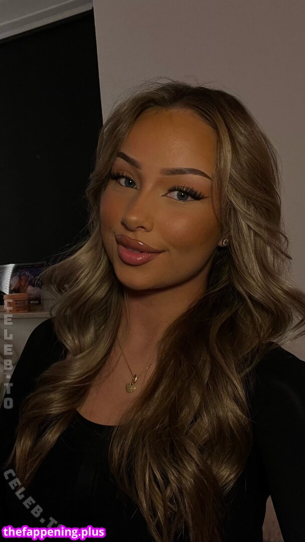 19j0yc3 Фото оголеного OnlyFans #1