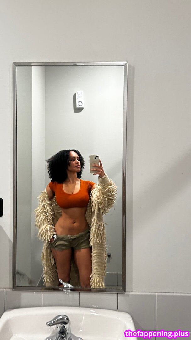 Aaliyeezy / theallierae Çıplak OnlyFans Fotoğrafı #388