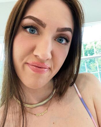 agirlmegan