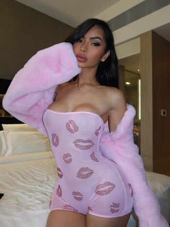 Angela Castellanos