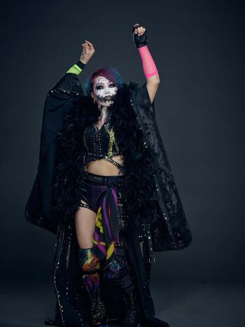Asuka WWE