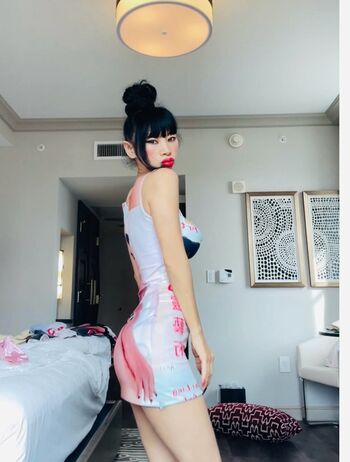 Bai Ling