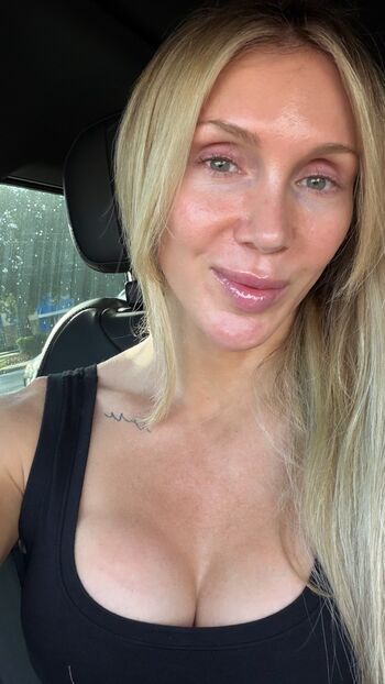 Charlotte Flair