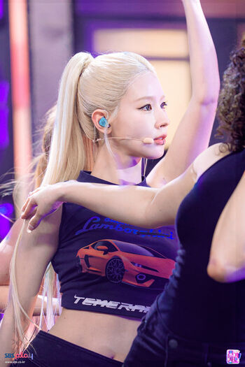 Cho Mi-yeon (Miyeon) - i-dle [(G)I-dle]