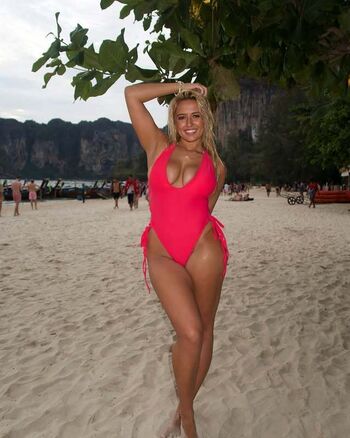 Courtney Shaw