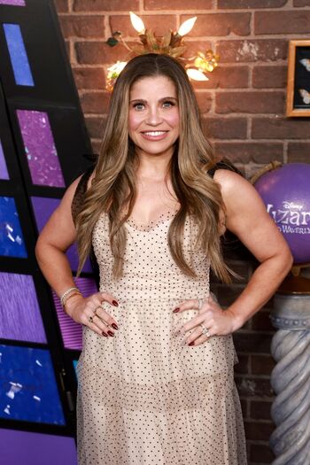 Danielle Fishel