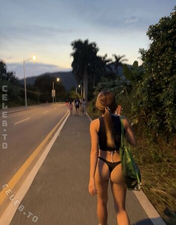 Elaine Gu