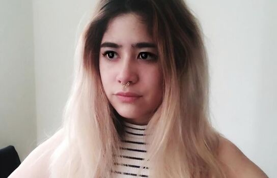 Elise ASMR / Elise Tran / Elise's Garden