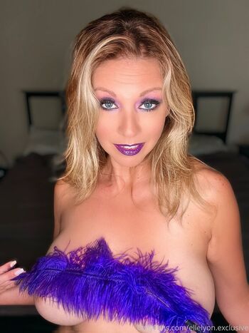 ellelyon.exclusive