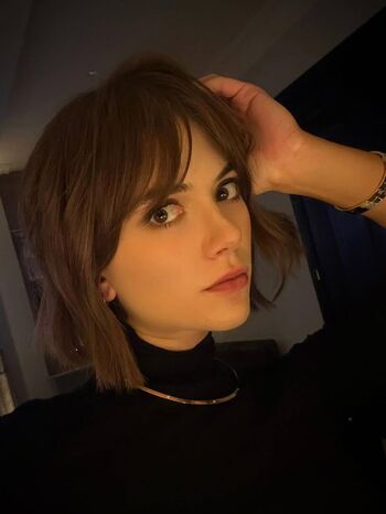 Emilia Jones