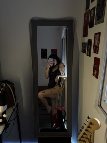 Flavia Sales