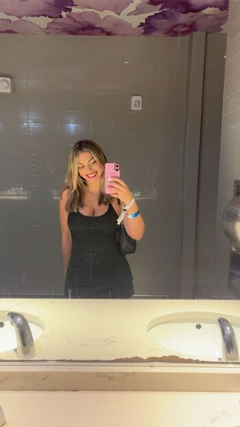 gaby_zola