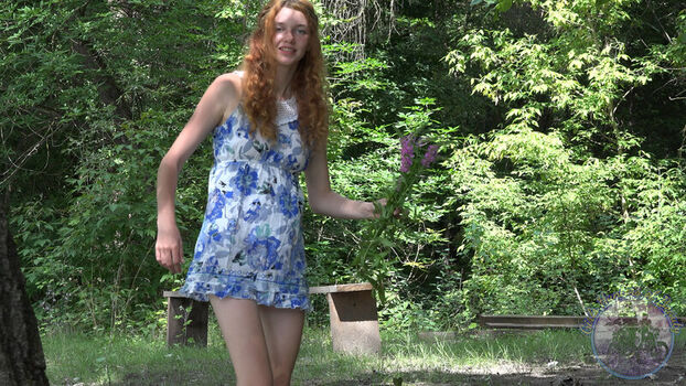 Girls Hunters Beauty