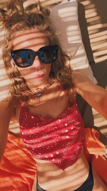 Hollie Bennett
