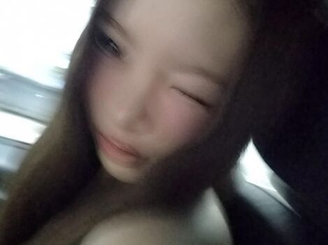 Hong Eunchae 홍은채