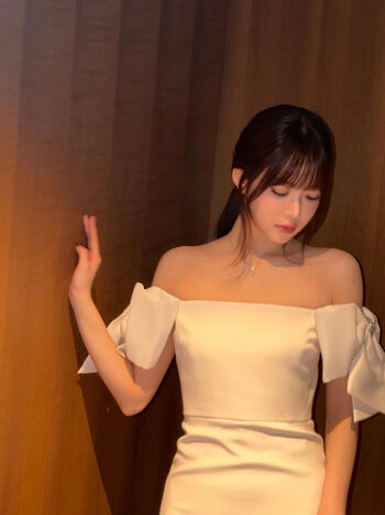 Hong Eunchae 홍은채