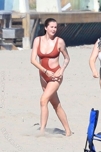 Ireland Baldwin