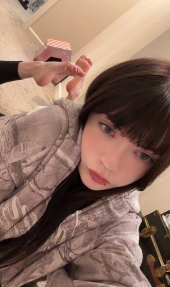 isizzly / sizzlymizzly