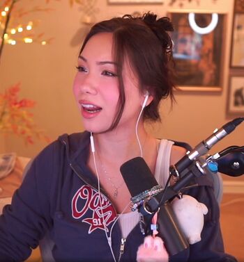 Jodi | QuarterJade