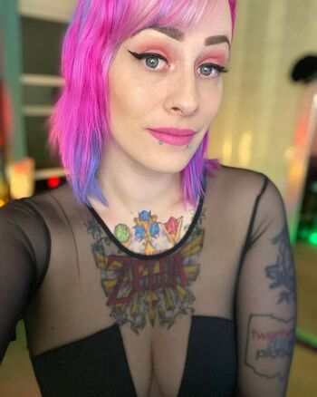 JoJosaysbreee