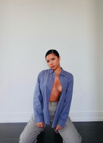 Julia Kelly