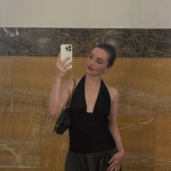 Kaitlyn Dever