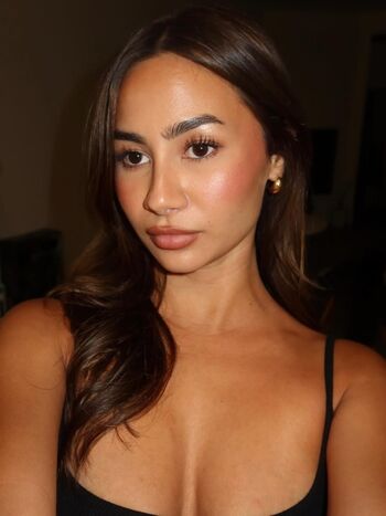 Kirra Santos