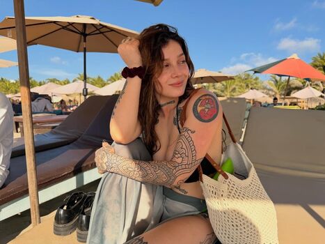 La.roli25 // milli castillo