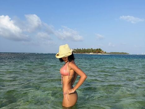 llinangel_ / llinangel_d