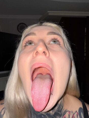 Long Tongue Fetish