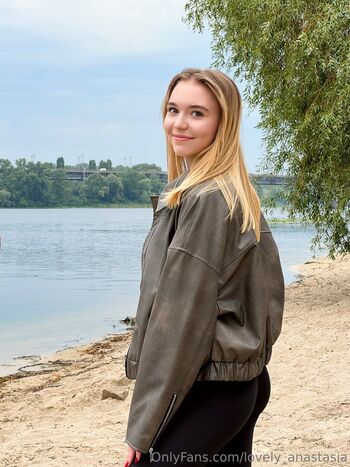 lovely_anastasia