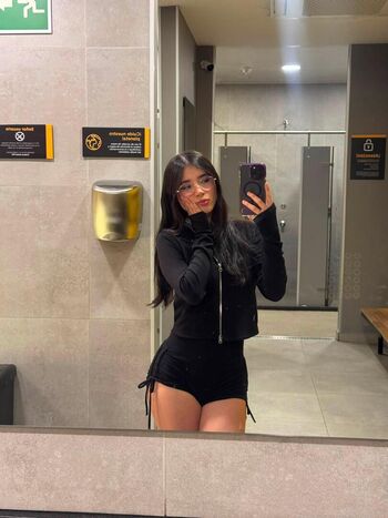 Luisa Valencia