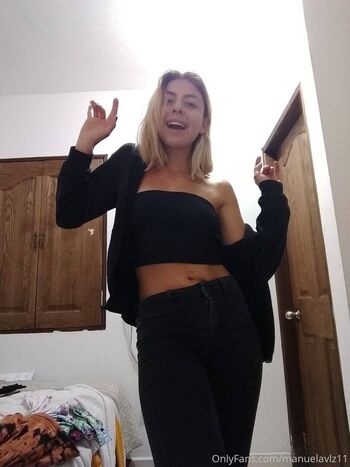 Manuela Velez