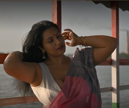 Maya The Doe Eye Girl