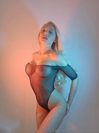 Misskinsella1996