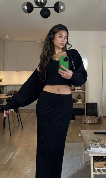 Nathalie Lok