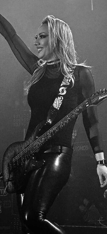 Nita Strauss
