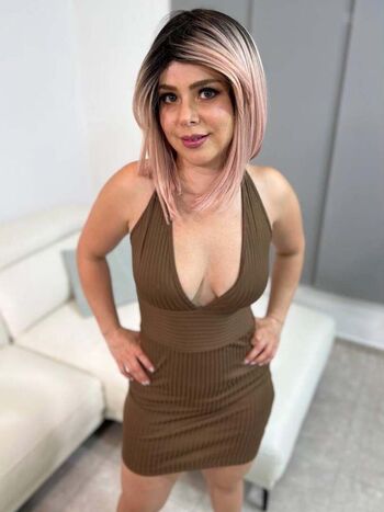 Paola Stone