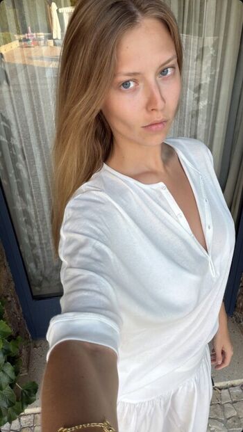 Polina Zelenova