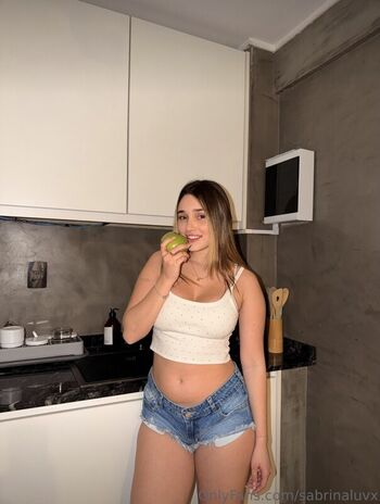 Sabrinaluvx