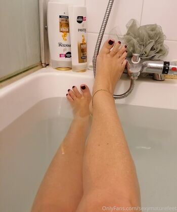 sexymaturefeet