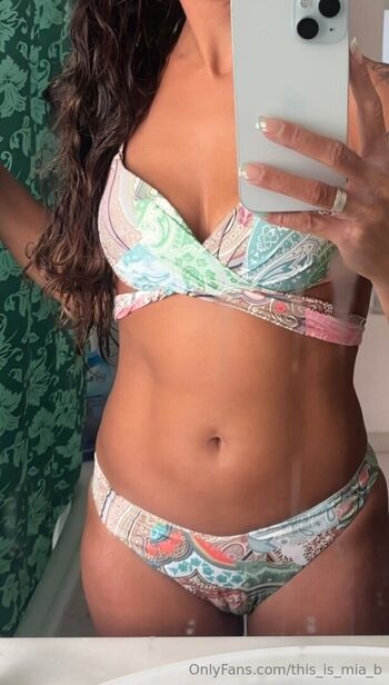 this_is_mia_b