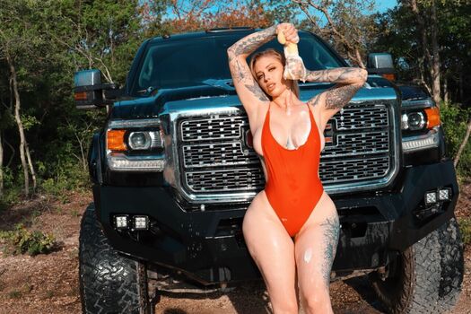 Vicky Aisha