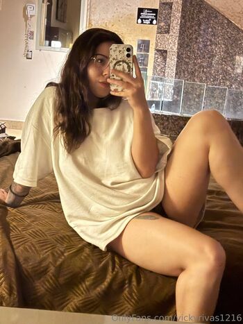 vickyrivas1216