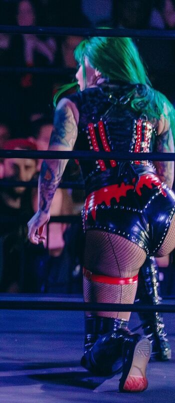 WWE Shotzi