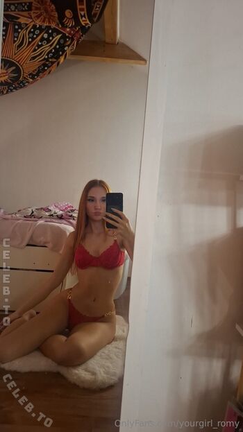 Yourgirl_Romy